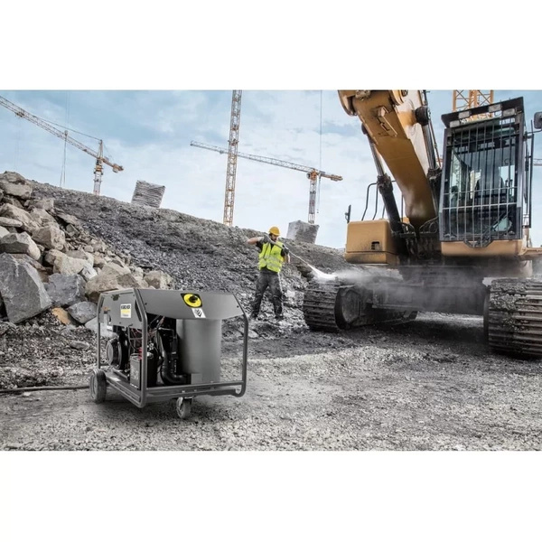 Myjka wysokociśnieniowa Karcher HDS 8/20 De Spalinowa, ciepłowodna (200bar, 800l/h, 80°C) OD RĘKI!! 1.210-910.0